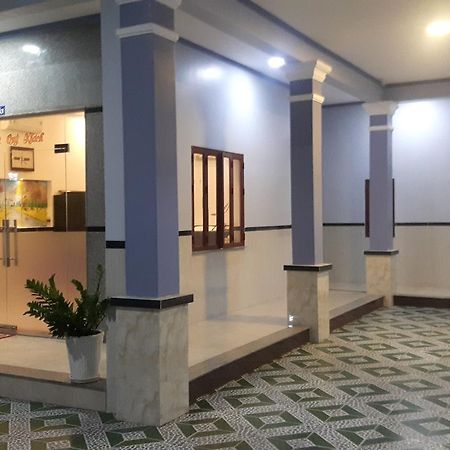 Motel Hoang Gia Long Khanh Zewnętrze zdjęcie