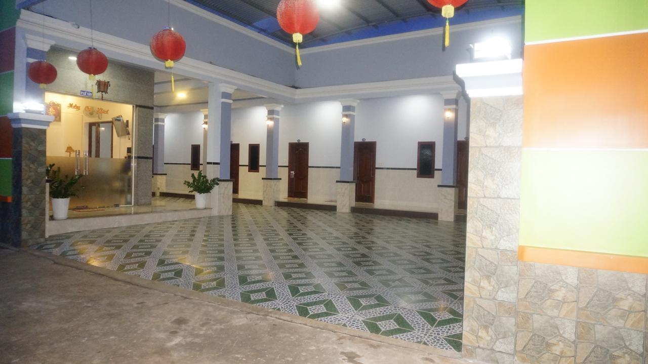Motel Hoang Gia Long Khanh Zewnętrze zdjęcie